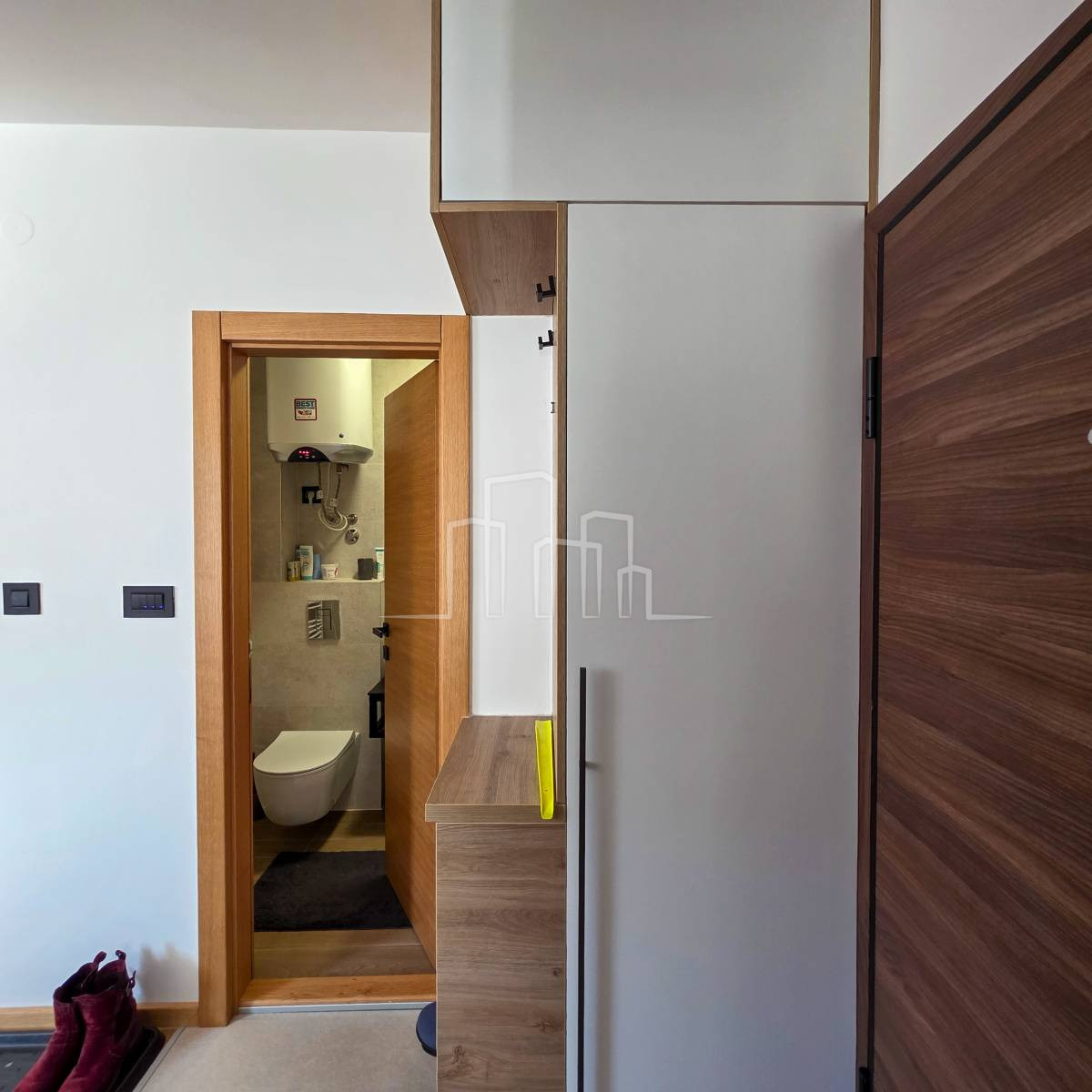 Apartman Opremljen 36m2 pogled staza prodaja Jahorina 18