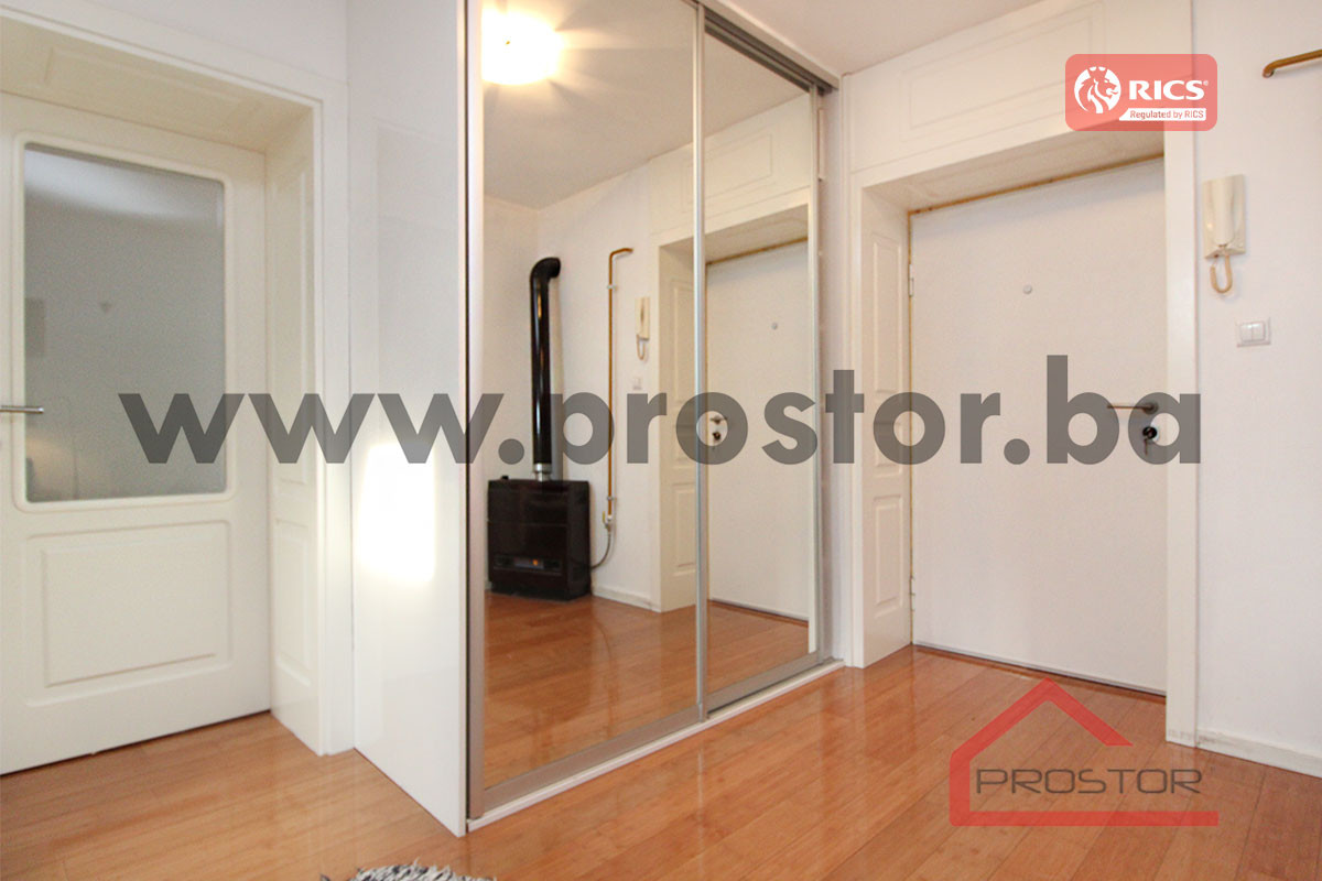 PROSTOR prodaje: Dvosoban stan, ul. Ferhadija, Stari Grad 11