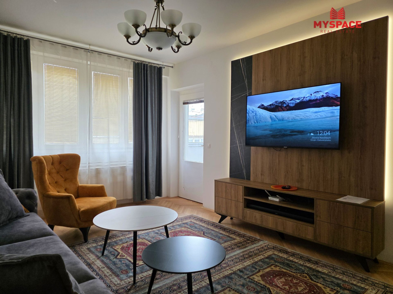 MY SPACE/ Stan/ Centar/ RENOVIRAN/ NAMJESTEN/ 74(86)m2 3