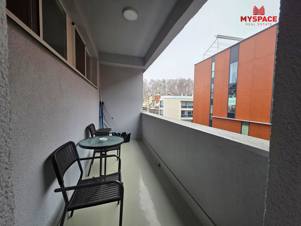 MY SPACE/ Stan/ Centar/ RENOVIRAN/ NAMJESTEN/ 74(86)m2 16
