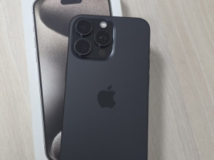 IPHONE 15 PRO MAX 256GB Bez packi  Novo Garancija radnje