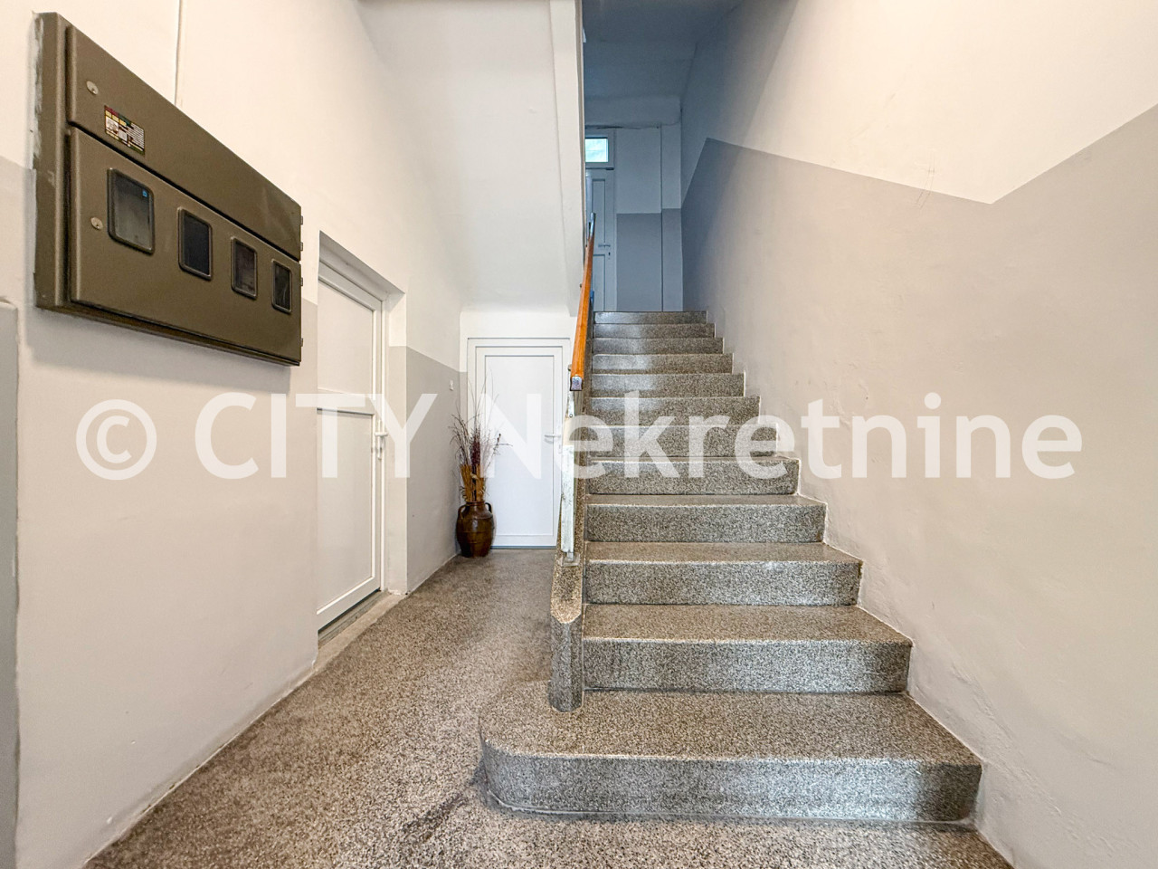 Kancelarijski poslovni prostor - Stari grad - Baščaršija - 72 m2 21