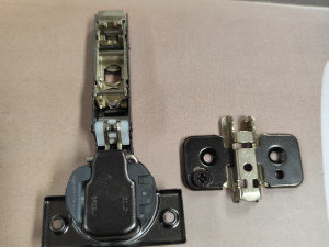 BLUM onyx ravna baglama spojnica sa amortizerom - 32096