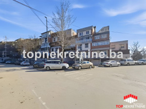 Četverosoban stan površine 97m2 na Ciglanama