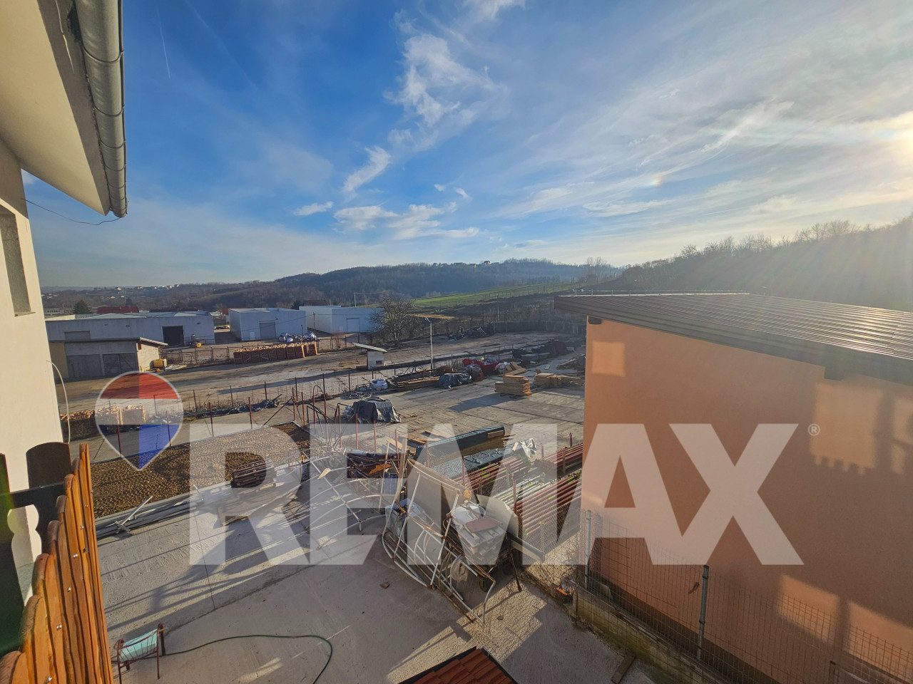 Stambeno-poslovni objekat 390m2/ Ramići 3