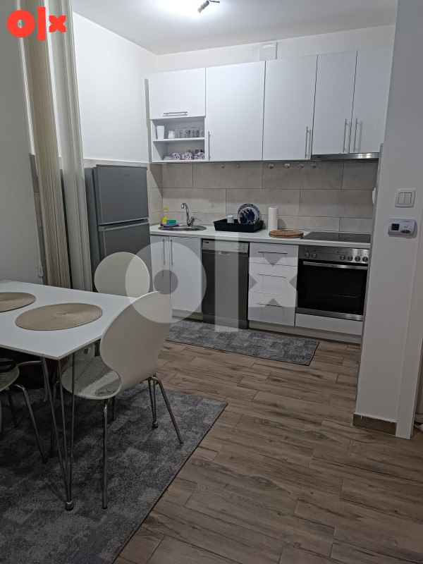 Stan Istočno Sarajevo, Dečanska ulica, 43m2 2