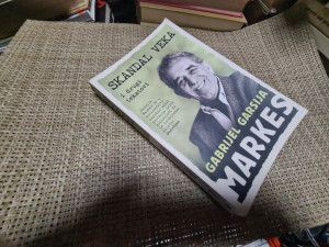 Skandal veka i drugi tekstovi - Gabrijel Garsija Markes