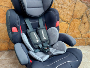 AUTOSJEDALICA ZA DJECU 9-36 KG  MEDO   BRUUUNDO  TOP STANJE