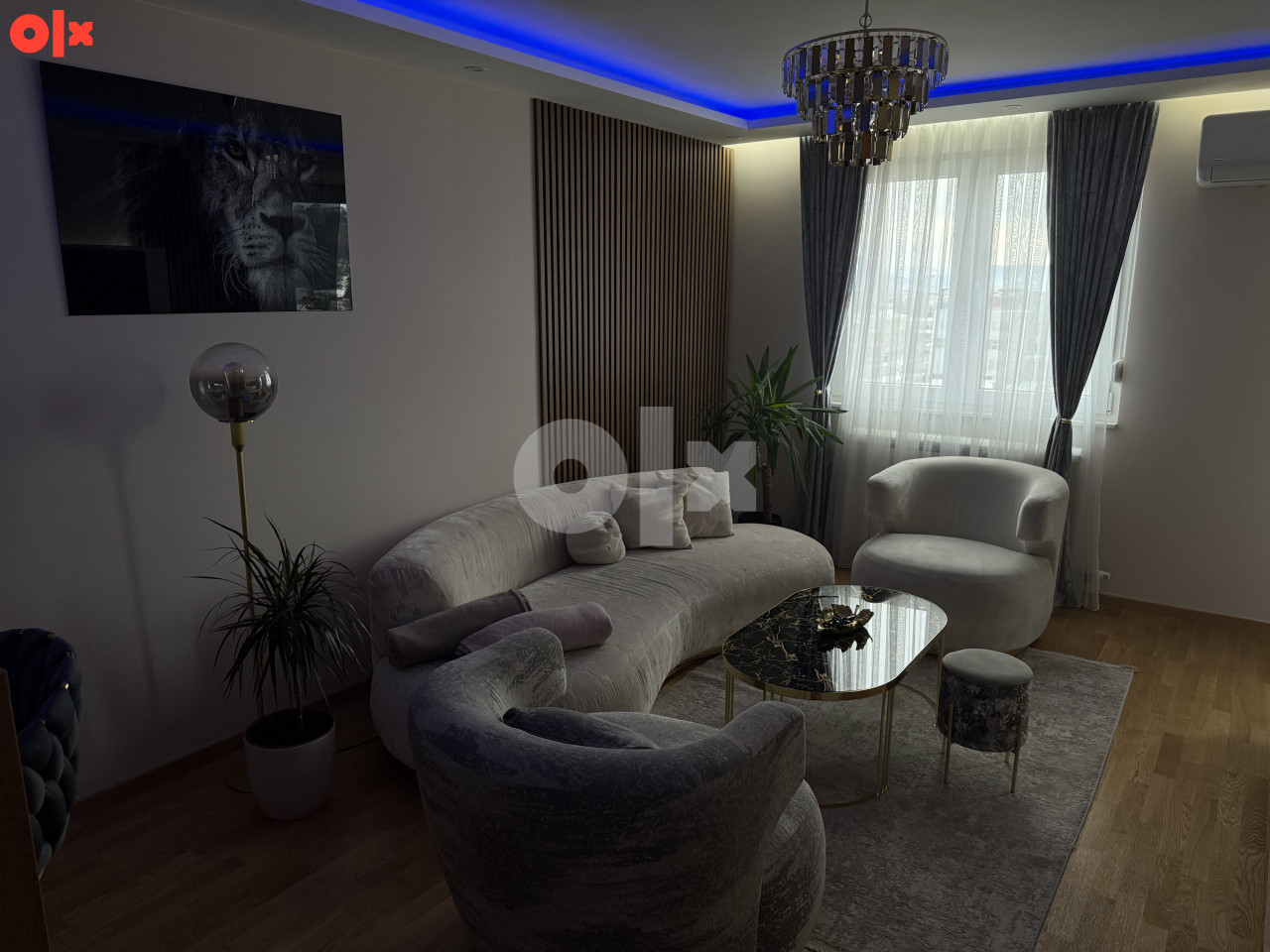 LUXUZNO opremljen stan (novogradnja sa svim aparatima) 3