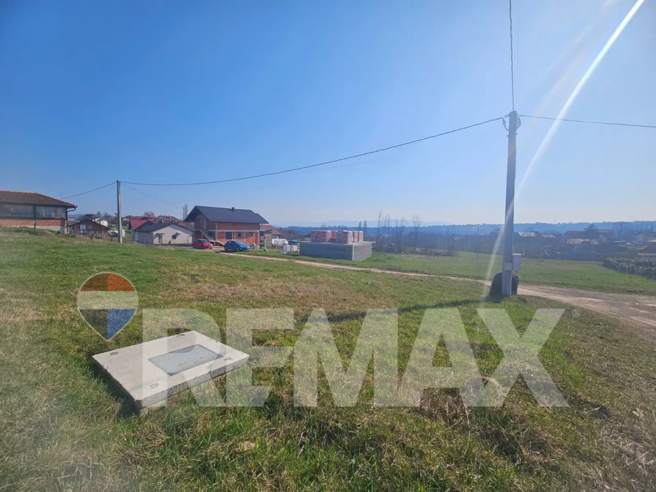 Plac 602m2/Kuljani/građevinska dozvola/projekat