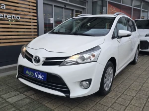 Toyota VERSO 1.6 VALVEMATIC M/T6 STELLA 7S