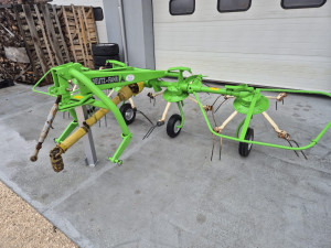 PREVRTAČ ZA SIJENO DEUTZ FAHR