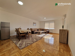 Trosoban stan sa garažom Nova Otoka Sarajevo