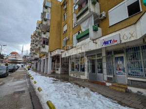 Poslovni Prostor 74m2 Alipašino Polje Prodaja