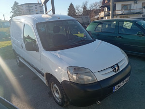 PEUGEOT  PARTNER DIZEL   2010 godina EXSTRA CIJENA   zamjena