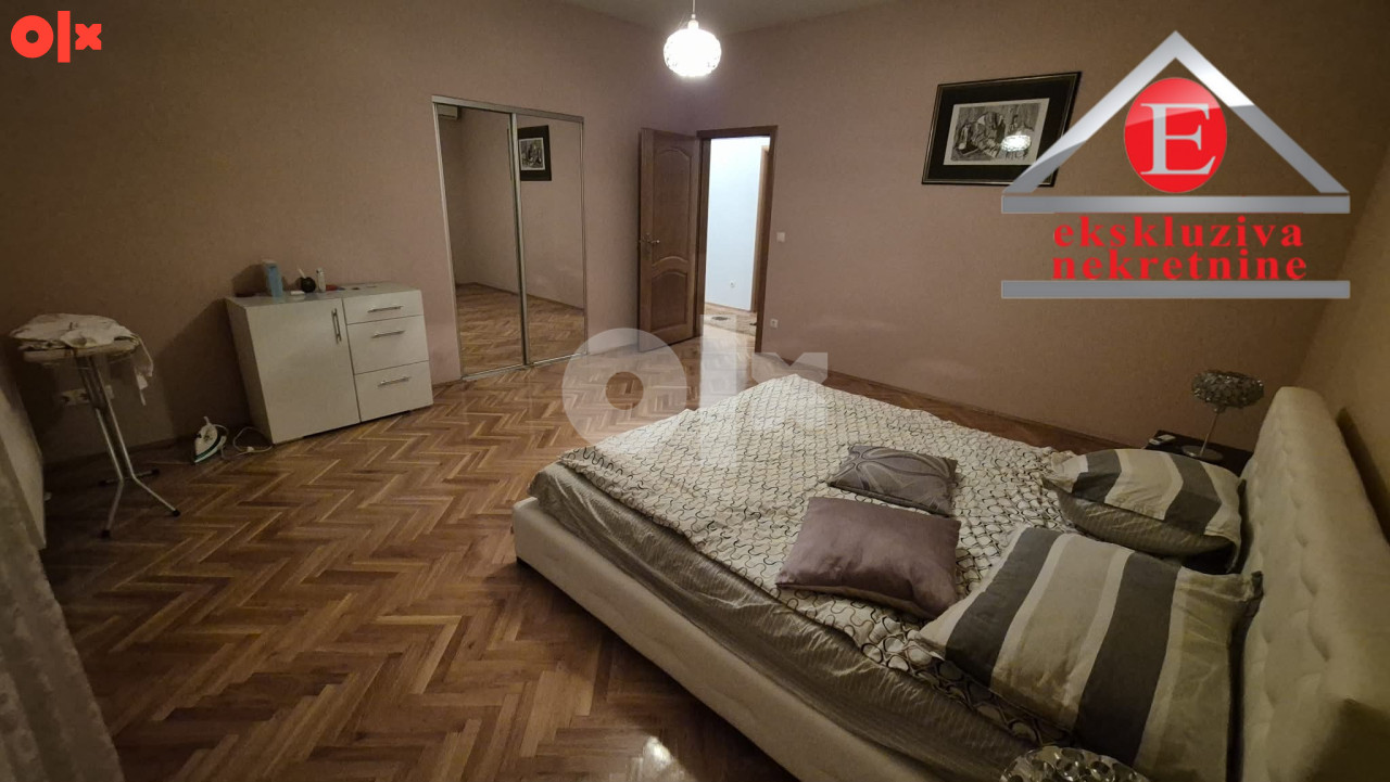 Prizemna kuća u američkom stilu površine 400m2 10