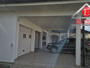 Prizemna kuća u američkom stilu površine 400m2 photo 5