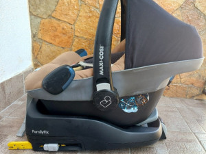 AUTOSJEDALICA Bebe 0-13 KG MAXI COSI   P E B B L E FAMILYFIX top