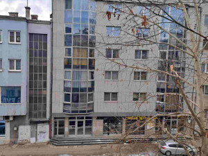 Sigenx izdaje/trosoban stan/Alipašina/68m2