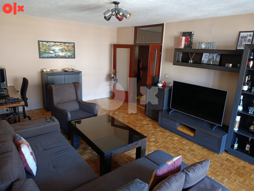 Prodaje se trosoban stan 72m2 [CENTAR] - Cijena nije fixna