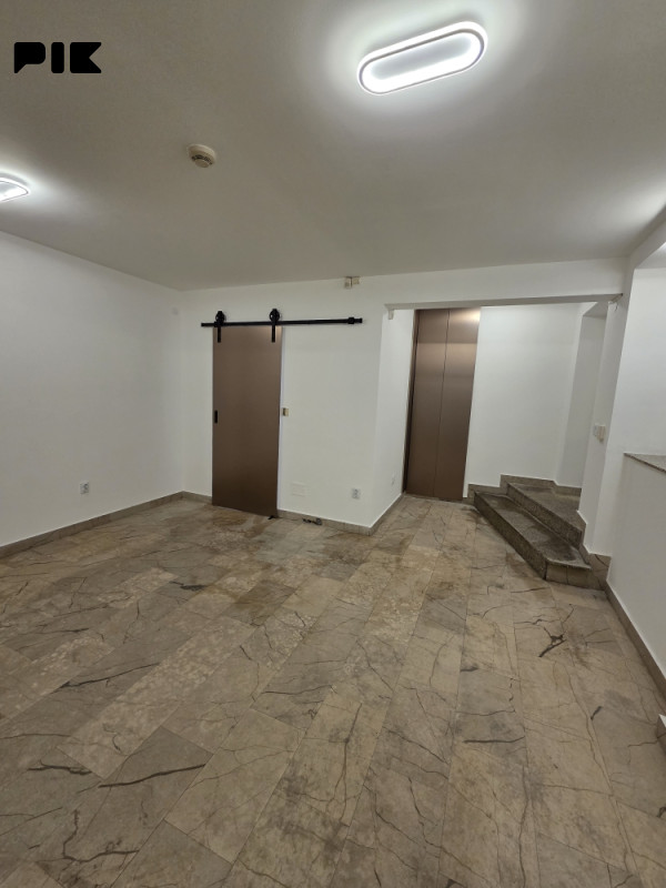 Poslovni prostor Sarajevo - Centar 7