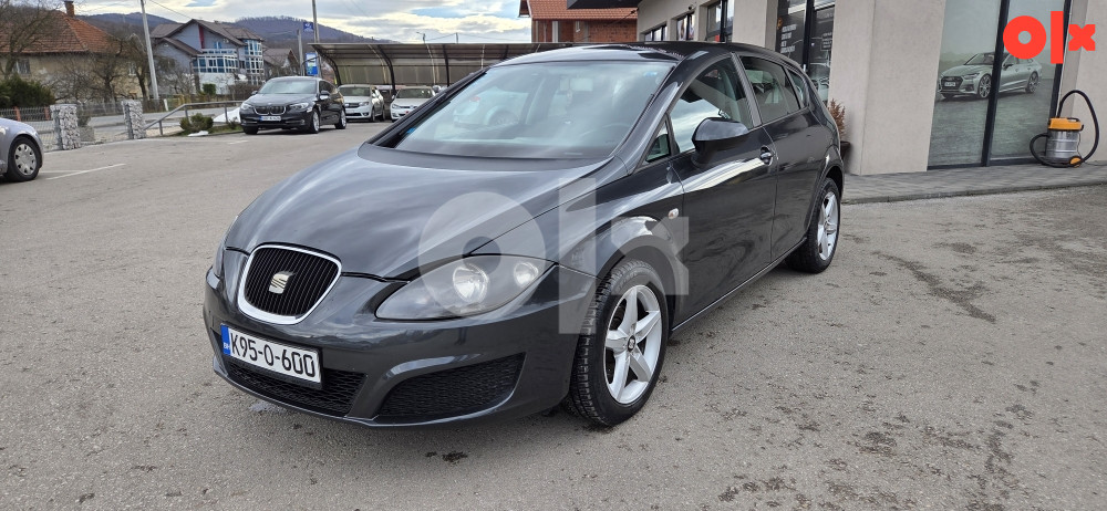 Seat Leon 2011 godina 1.6 tdi 77kw - slika 2