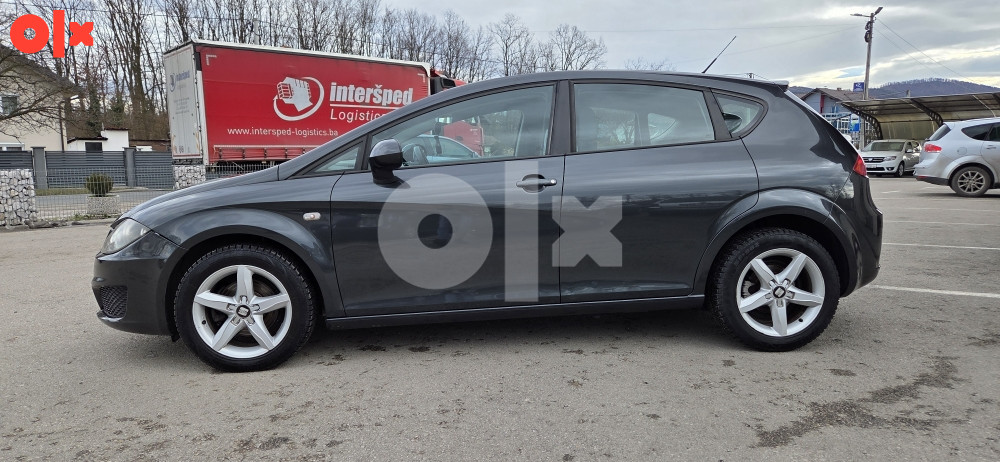 Seat Leon 2011 godina 1.6 tdi 77kw - slika 3