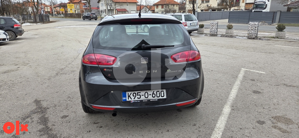 Seat Leon 2011 godina 1.6 tdi 77kw - slika 6