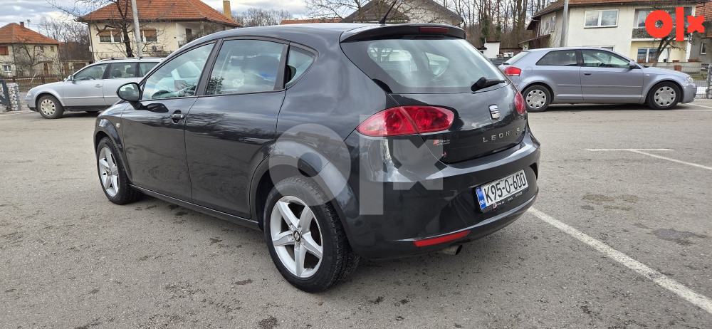 Seat Leon 2011 godina 1.6 tdi 77kw - slika 5