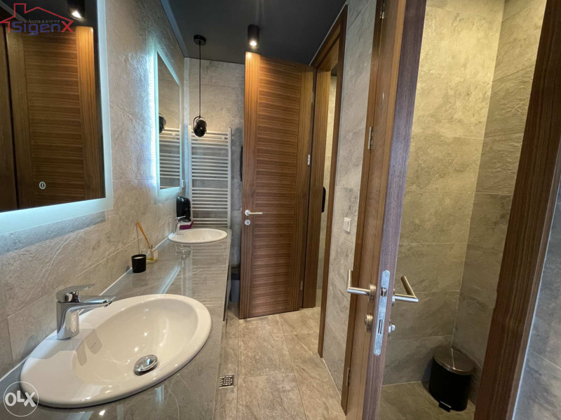 SIGENX prodaje: Restoran /Bulevar/ Poslovni prostor 8