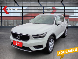 Volvo XC40 2.0 D3 Automatik-Geartronic Momentum VIRTUAL Full LED