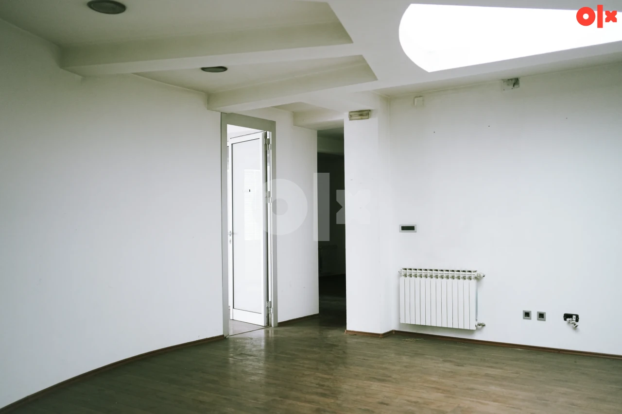 Poslovni prostor 725 m2 Sarajevo - Stup 10