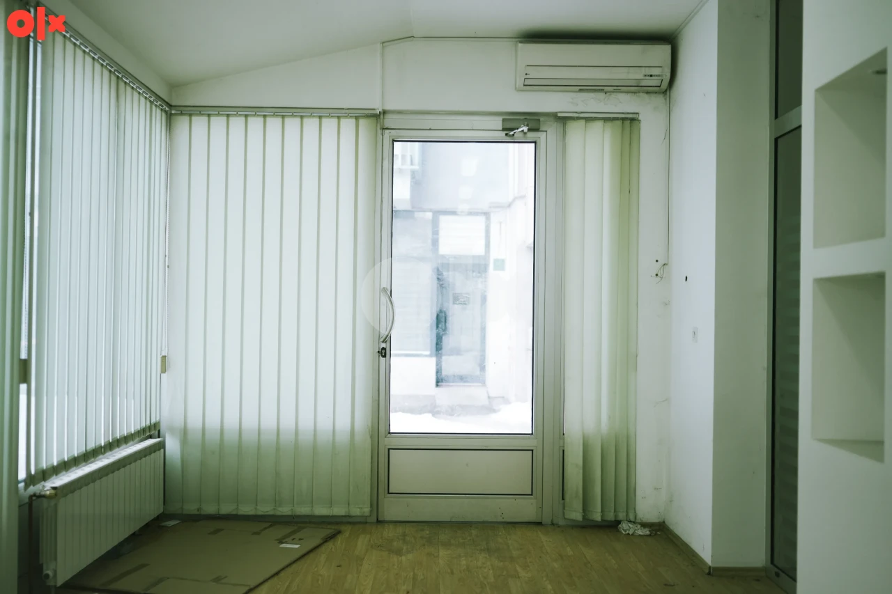 Poslovni prostor Sarajevo 100 m2 - Stup 8