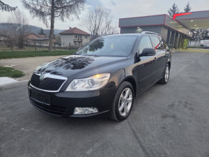 Škoda Octavia 1.6 TDi DSG 2011g.