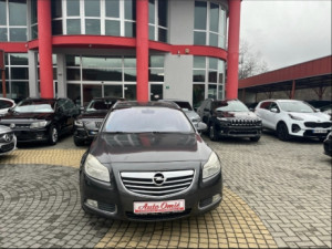 Opel Insignia 2.0 cdti..2012 god..130 ks