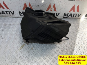 Kućište filtera zraka Audi A5 8W F5 2,0 TFSI 2017 8W01