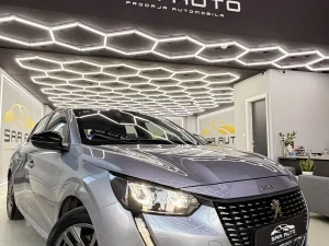 Peugeot 1.2 2022 godiste Active