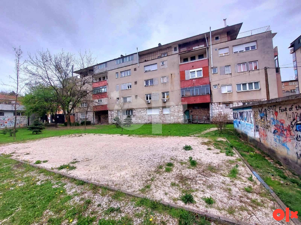 CAPITAL/ Trosoban stan Novi grad-Buća potok/ 72m2/ Adema Buće 15