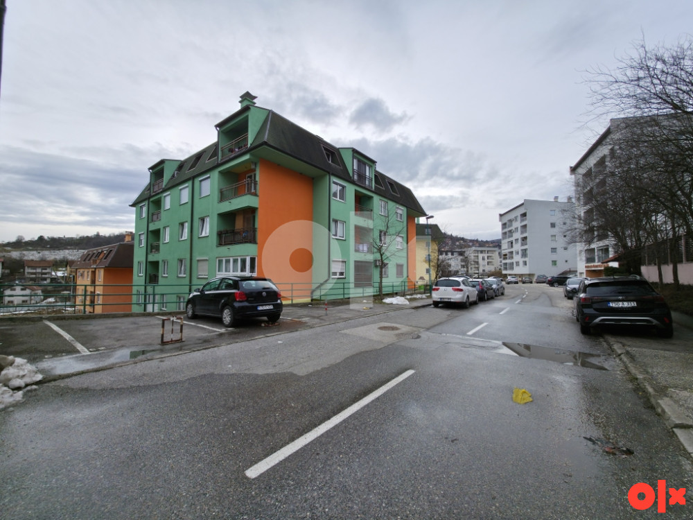 CAPITAL/ Dvoiposoban stan Šip-Bare/ 44m2/ 3.sprat/ B.Šipa