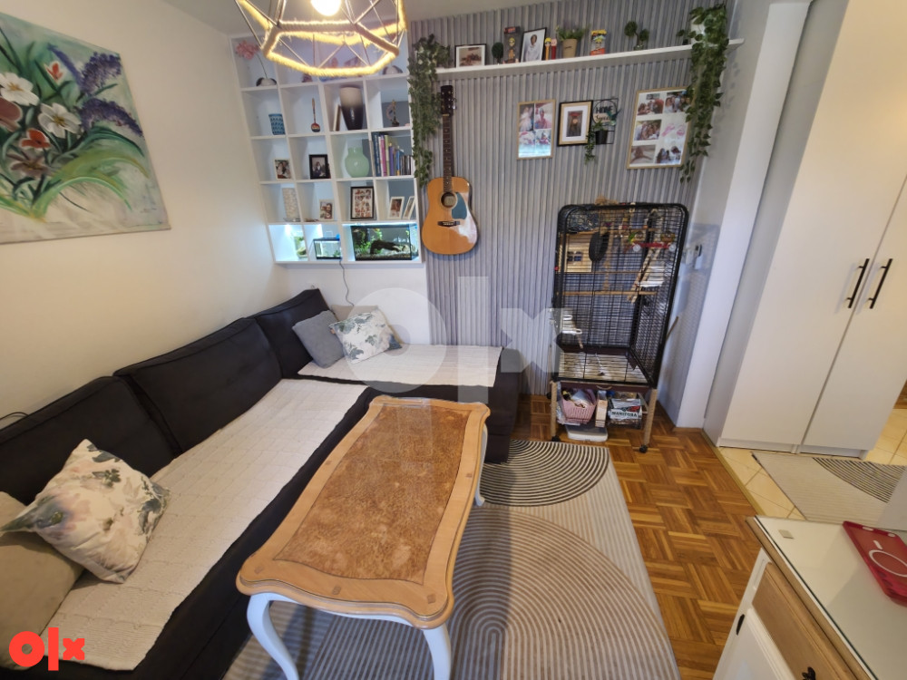 CAPITAL/ Dvoiposoban stan Šip-Bare/ 44m2/ 3.sprat/ B.Šipa 3