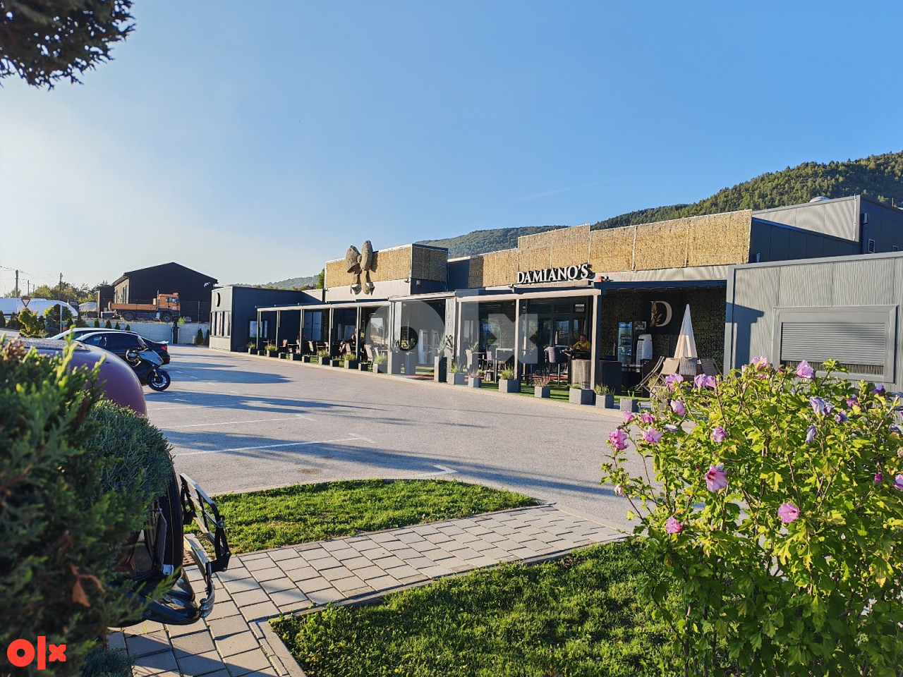 TURISTIČKO-UGOSTITELJSKI KOMPLEKS