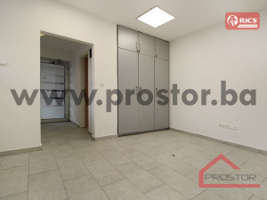 PROSTOR izdaje: Poslovni prostor, 23m2, Marijin Dvor