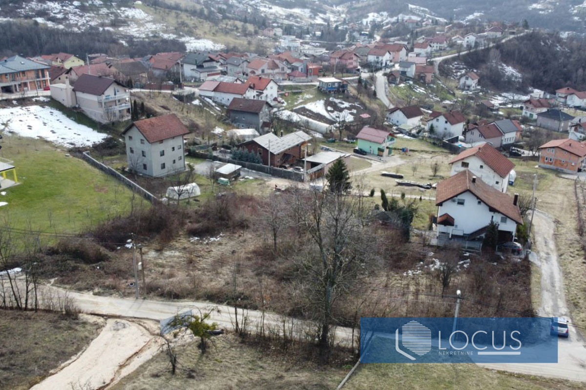 LOCUS: Zemljište sa građevnskom dozvolom, Orahov brijeg 4