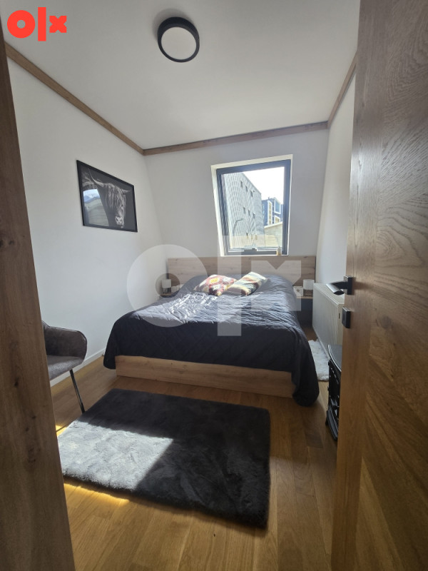 Stanovi i apartmani Trnovo 8