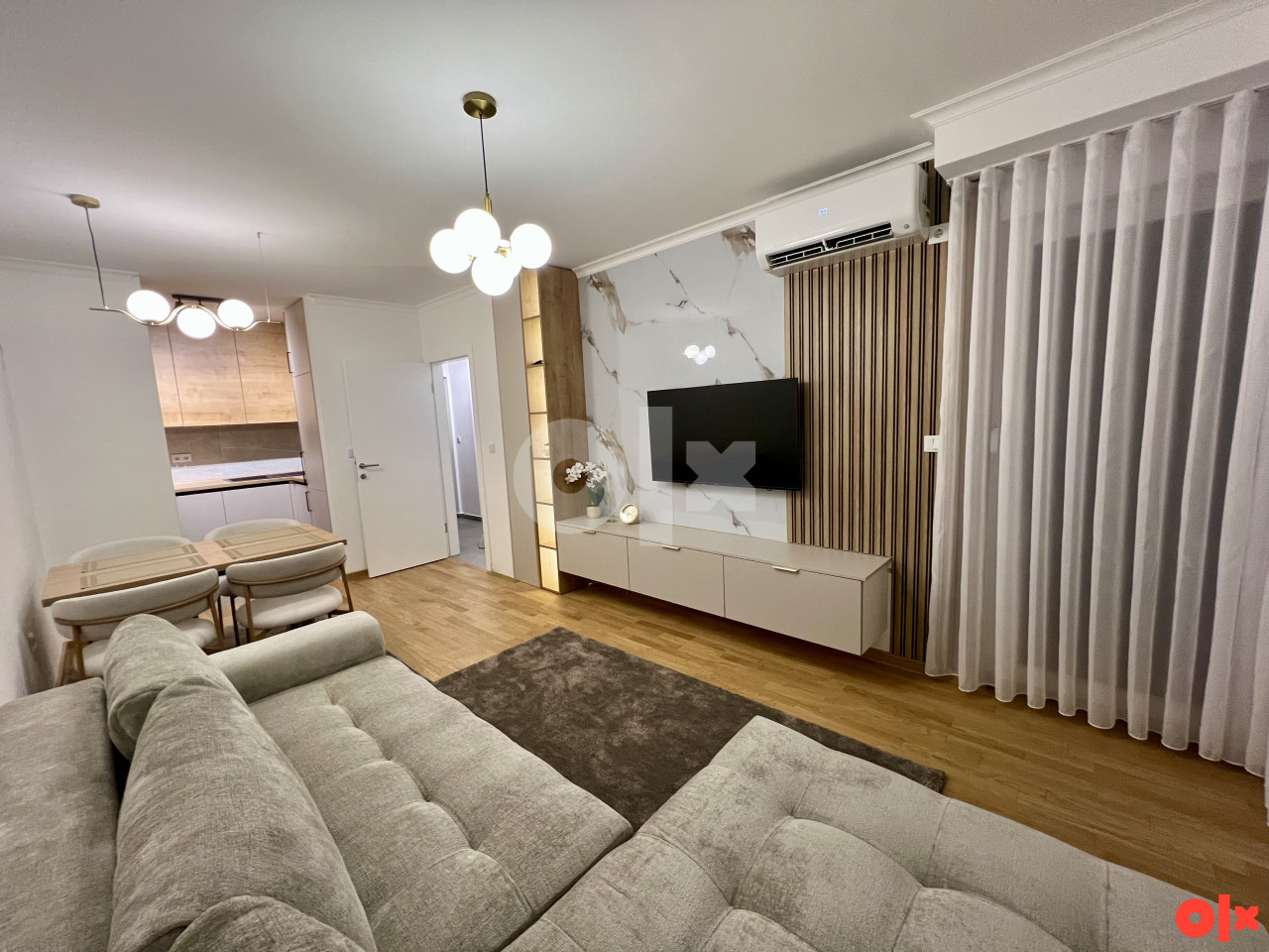 NAJAM LUX STAN 43m2 Obilićevo