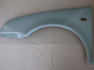 Blatobran golf 4 belgija lijevi i desni na stanju