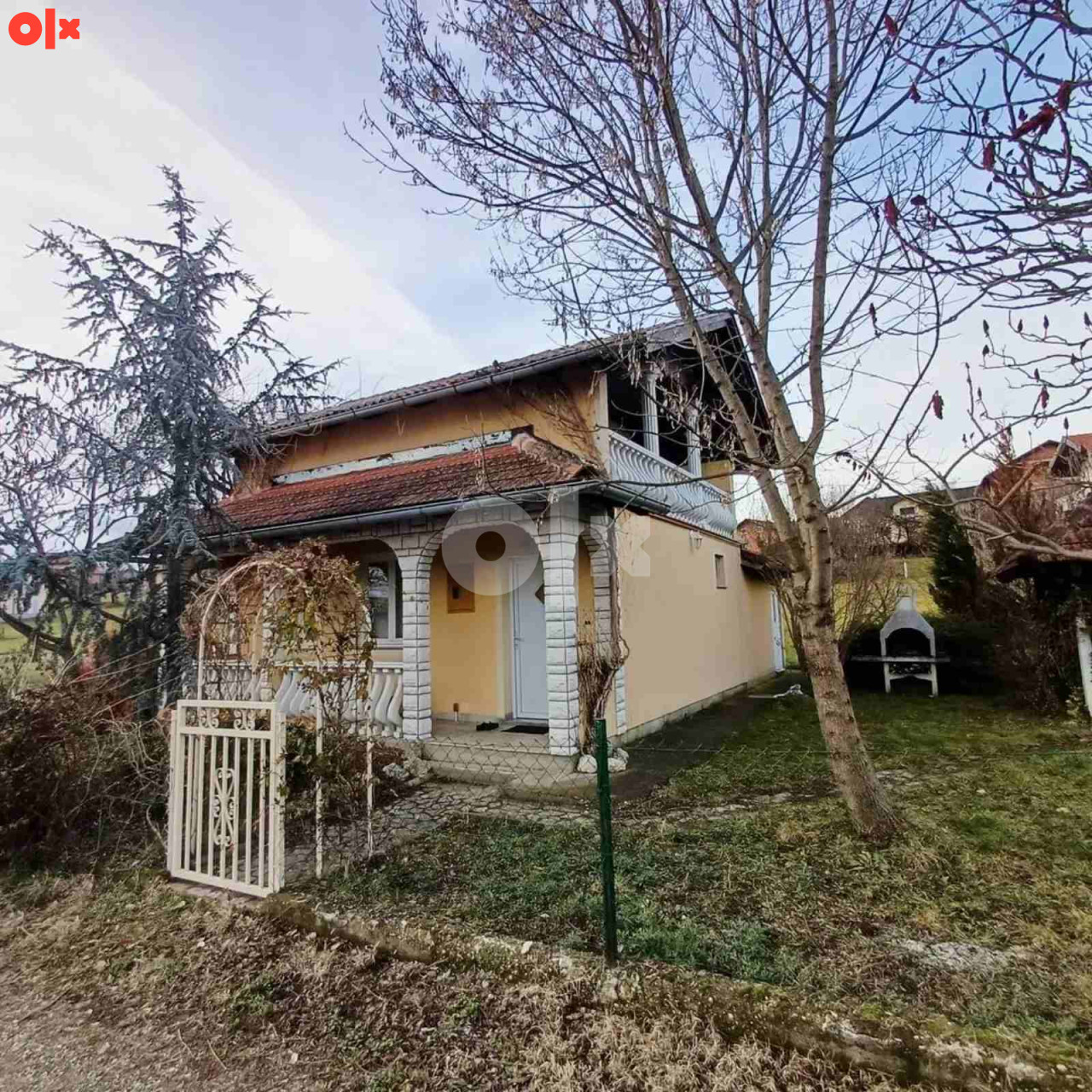 Kuća Kozarac 1090m2, Centar bazen 12