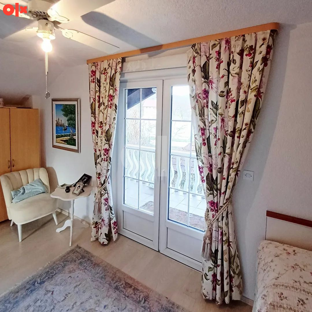 Kuća Kozarac 1090m2, Centar bazen 7