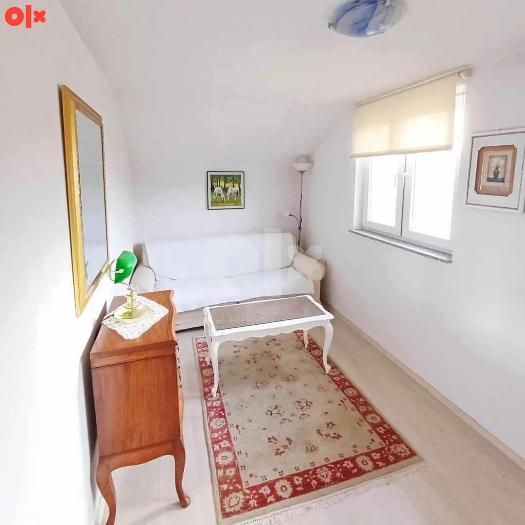 Kuća Kozarac 1090m2, Centar bazen 5