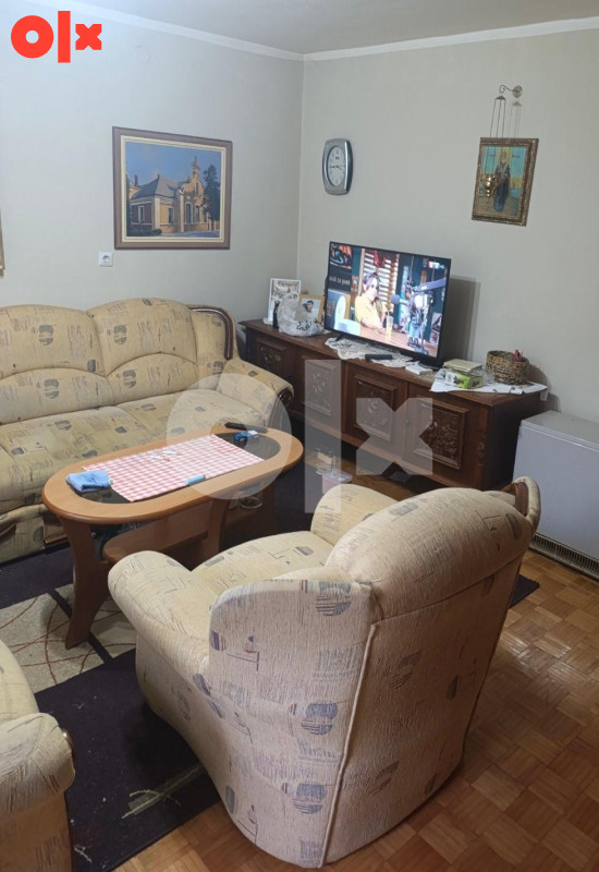 Stan Zvornik B2 blokovi PRVI SPRAT 61m2
